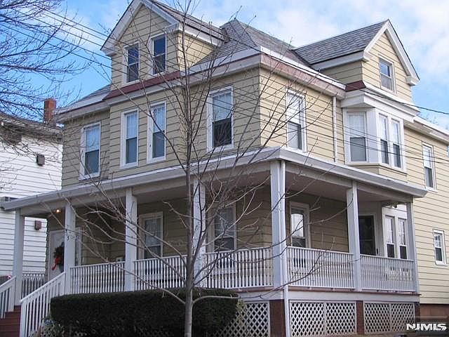 1st image of 313 Madison St