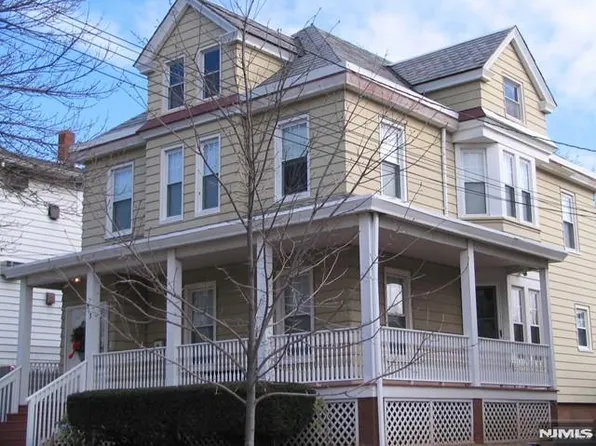 313 Madison St, Carlstadt, NJ 07072
