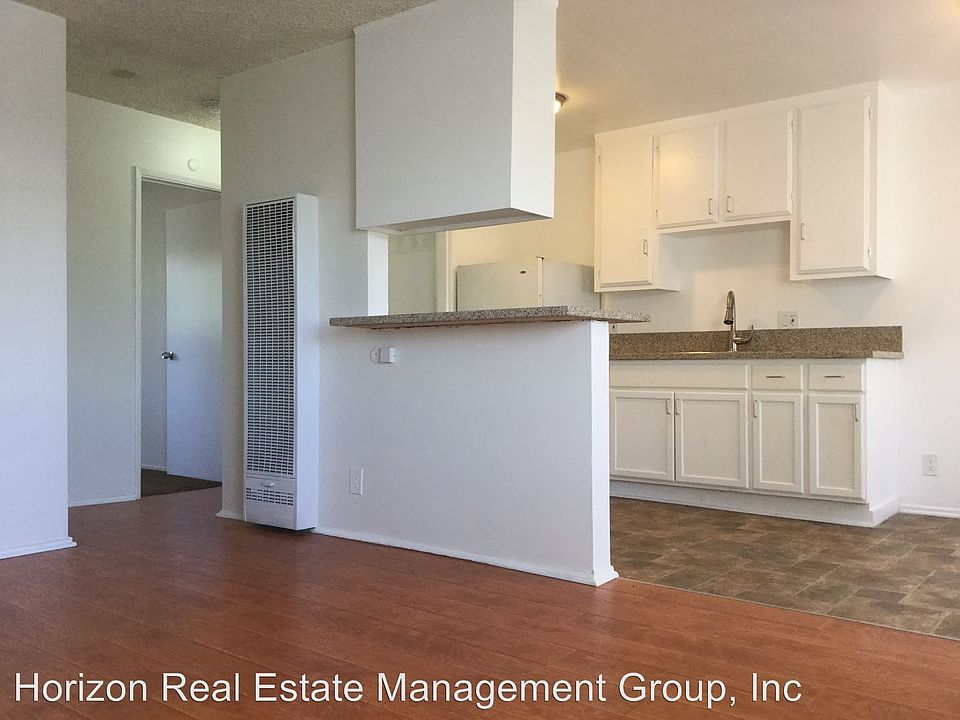 1st image of 5256 Craner Ave APT 2