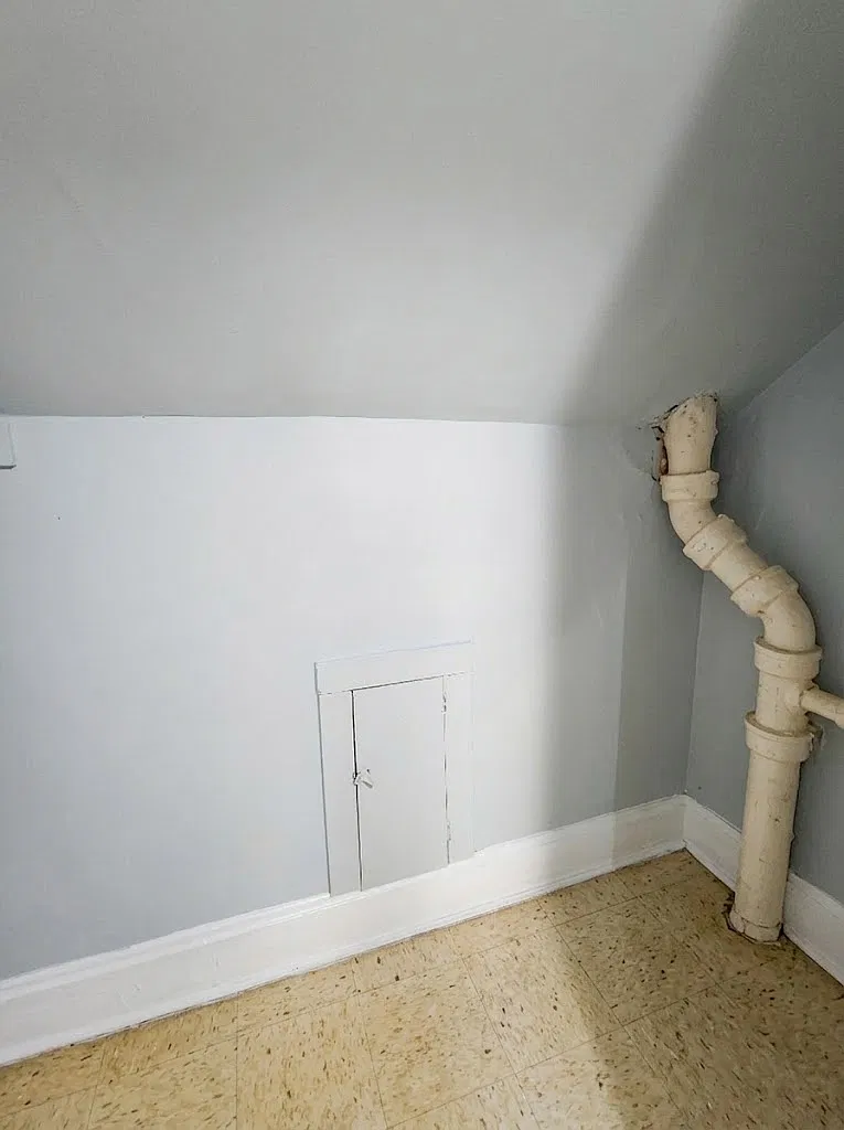 3 bed, $1,795 — Photo 3