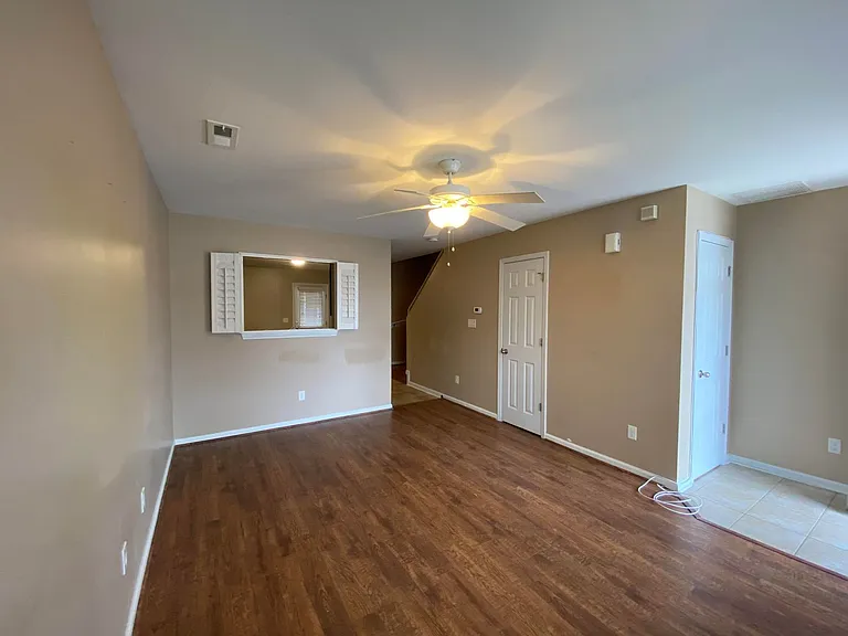 419 Caldwell Loop — Photo 2