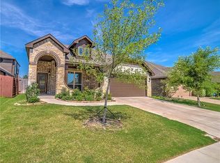 9200 Vineyard Ln, Fort Worth, TX 76123