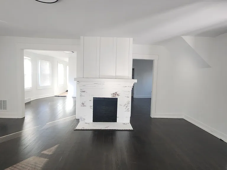 622 Whalley Ave — Photo 19