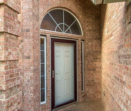 3rd image of 5817 Ozark Dr