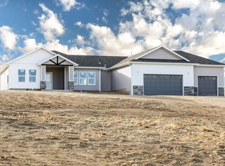414 Flora Dr, Spring Creek, NV 89815