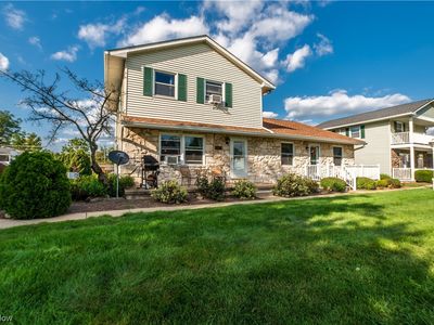 1029 Somerset Dr #A, Salem, OH, 44460