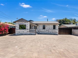 7048 Bellaire Ave, North Hollywood, CA 91605