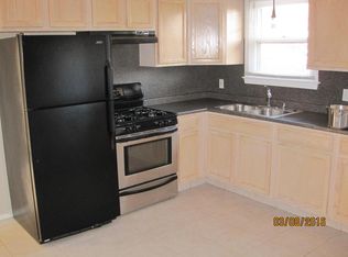 99 Phenix Ave, Cranston, RI 02920