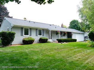 1225 E Geneva Dr, Dewitt, MI 48820