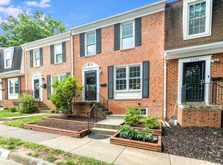 2346 Horseferry Ct, Reston, VA 20191