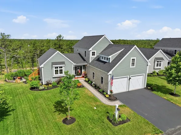 25 Wisteria Rd, Plymouth, MA 02360