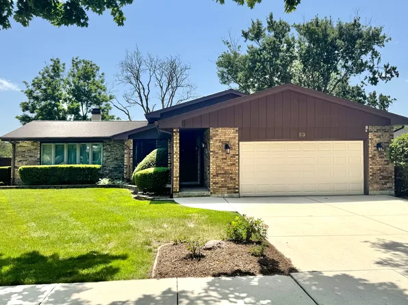 53 James St, Westmont, IL 60559