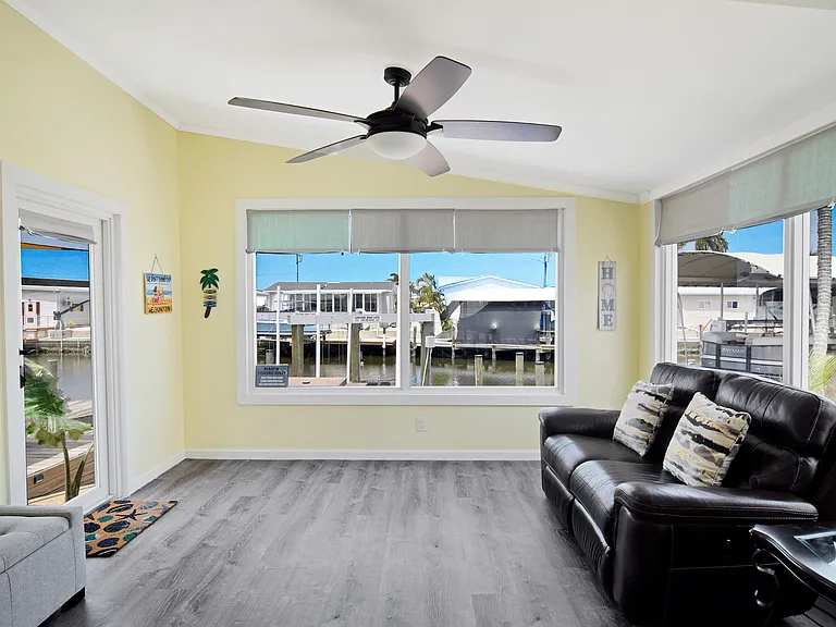 3103 Harpoon Ln — Photo 6