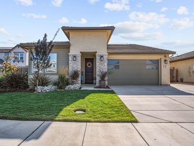 687 Trifecta Ct, Oakdale, CA, 95361