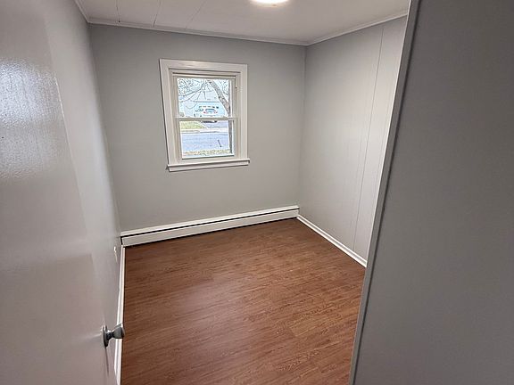 5th image of 8 Farmedge Rd