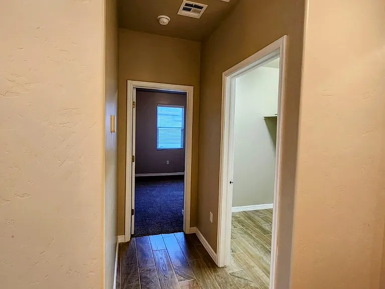 874 Blue Park Ave — Photo 10