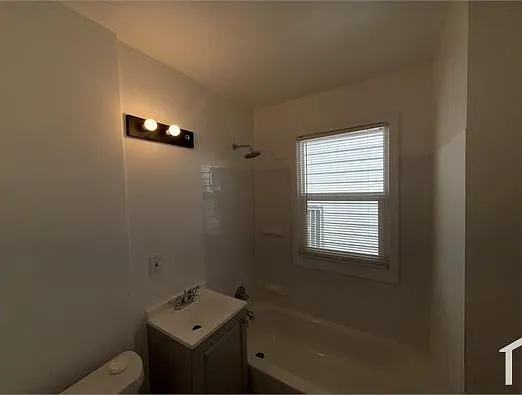 19192 Hull St — Photo 18