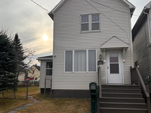 814 Seymour St, Sault Sainte Marie, MI 49783