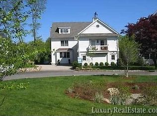 8 1/2 Oakleigh Ct, Norwalk, CT 06853