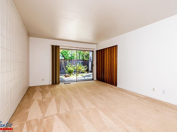 3rd image of 410 Webster St