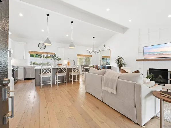 114 Cerro St, Encinitas, CA 92024