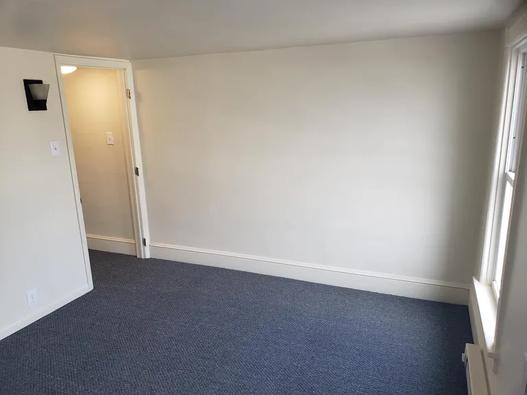 887 Peace St — Photo 30
