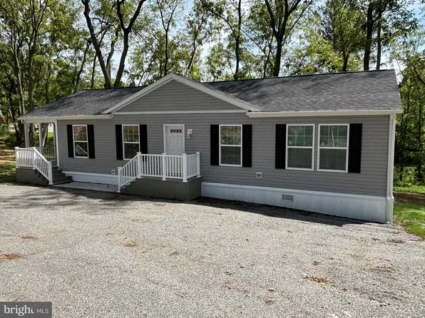 154 Country Club Rd, Ashland, PA 17921