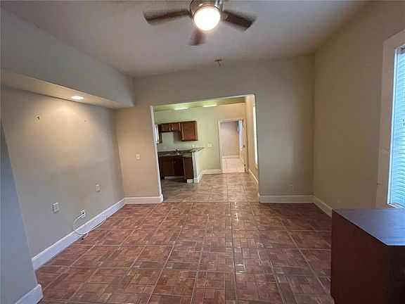 2nd image of 739 Dartmoor St N