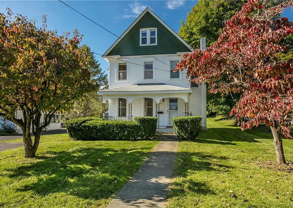 1st image of 69 Pearl St