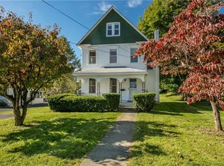 69 Pearl St, Nelsonville, NY 10516