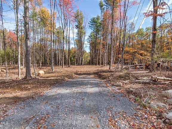 5th image of 103a Sand Hill Road