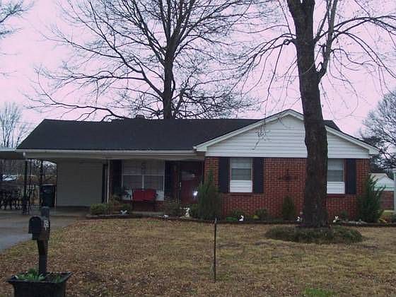 1st image of 8455 Booneville Dr