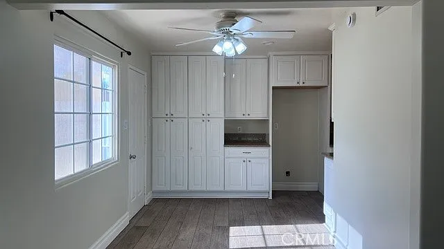 2253 E Belmont Pl — Photo 6