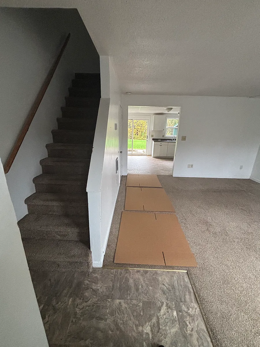 Building Photo - 224 Salmon River Rd #5