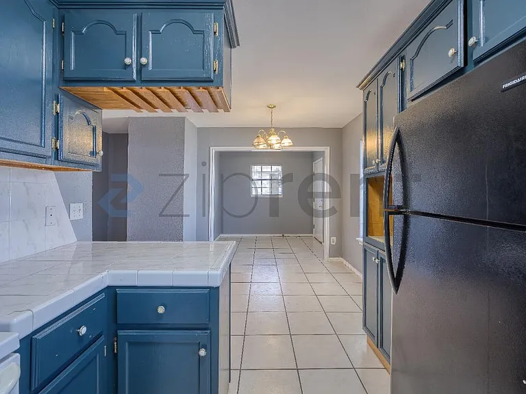 6053 Blanco River St — Photo 9