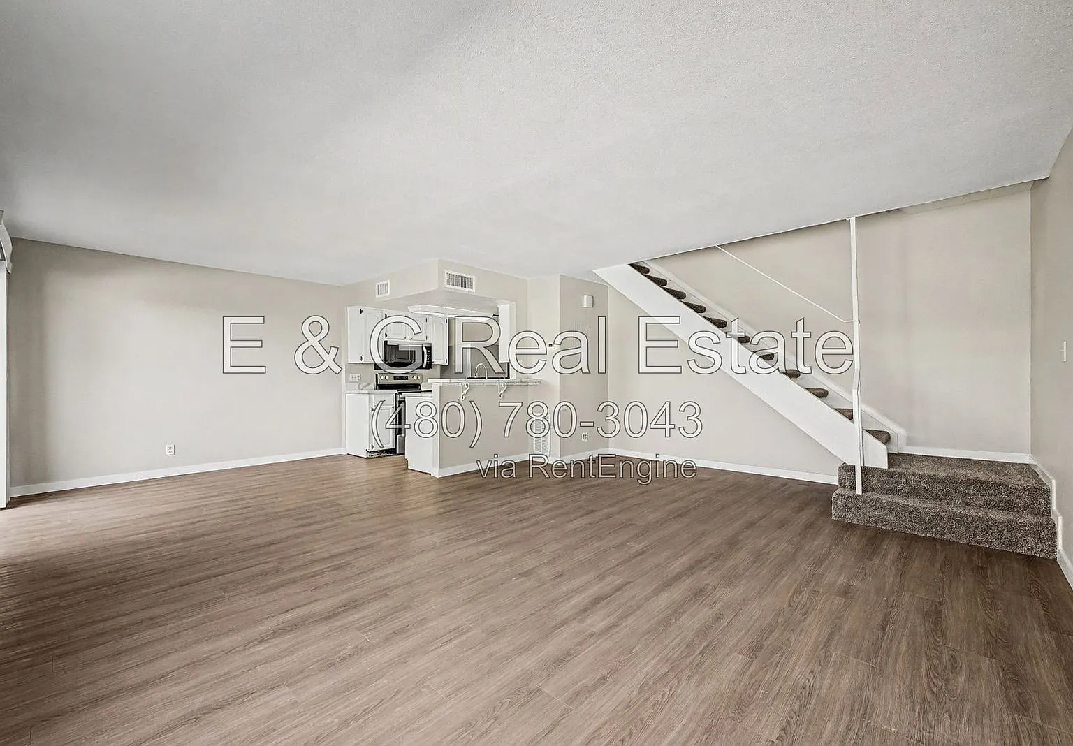 2 bed, 1.0 bath, 1000 sqft, $1,450 — Photo 1