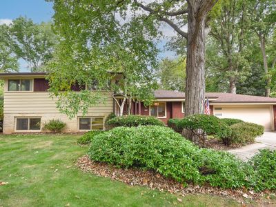 2342 West Acacia ROAD, Glendale, WI, 53209