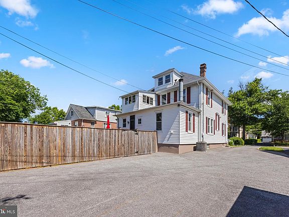 4th image of 507 Regester Ave