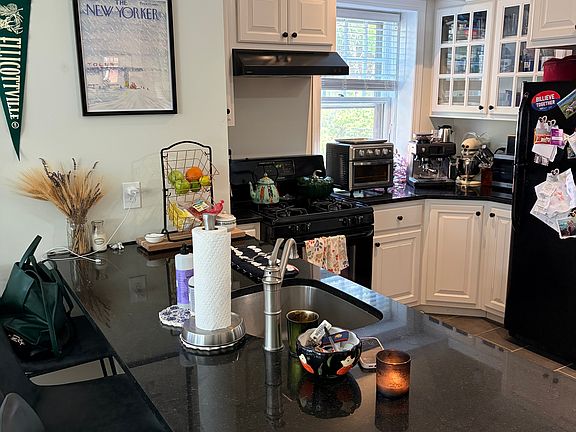4th image of 368 Linwood Ave #2