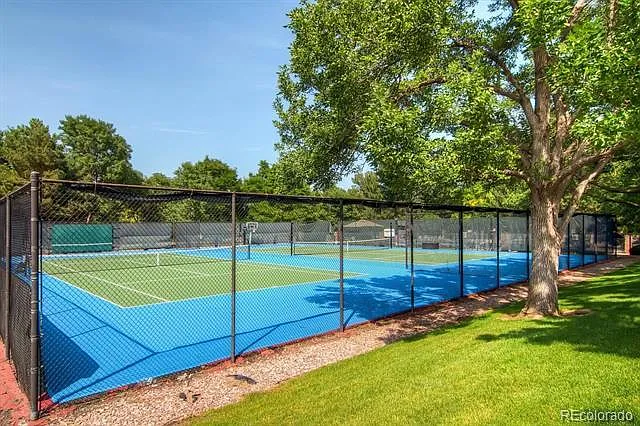 2 bed, 1335 sqft, $2,795 — Photo 4