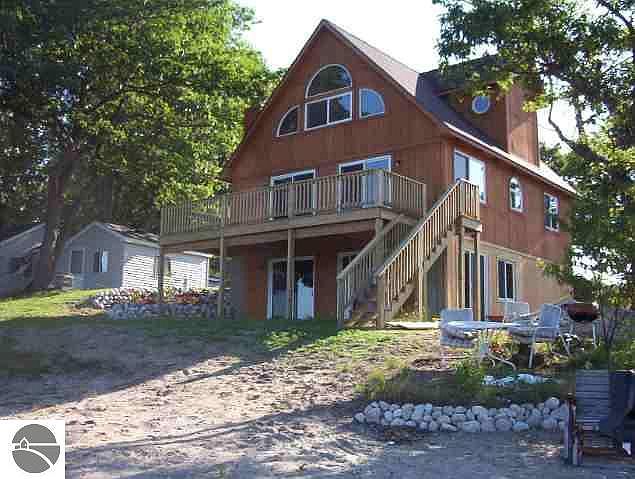 1st image of 1876 Schneider Rd