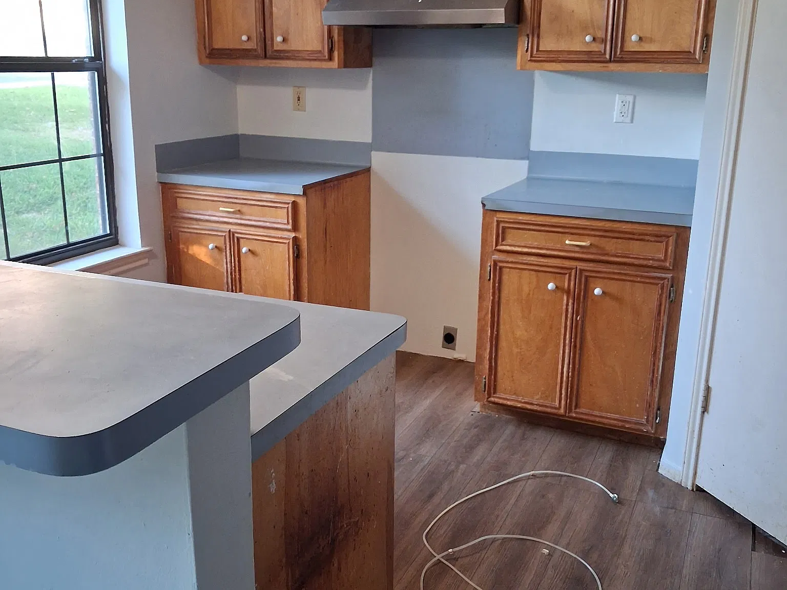 3 bed, 970 sqft, $1,290 — Photo 2