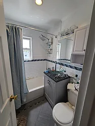 Rented by Bouklis Group