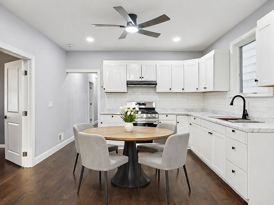 1st image of 66 Hoover Ave #1R