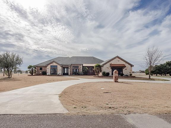 2nd image of 8011 Edinburgh Dr