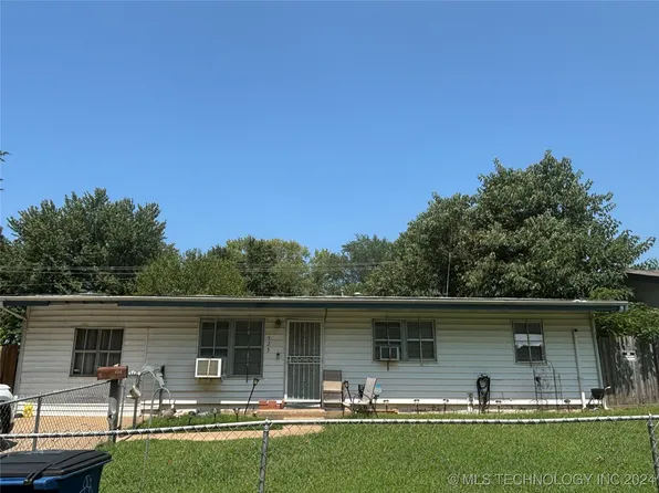 525 E 55th Pl N, Tulsa, OK 74126