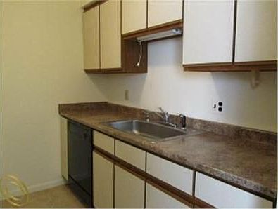 2nd image of 21536 Saint Gertrude St