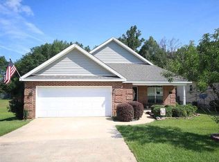 408 Gray Fox Xing, Bonaire, GA 31005