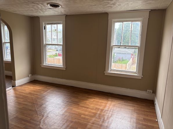 290 Brinkman Ave UNIT 2