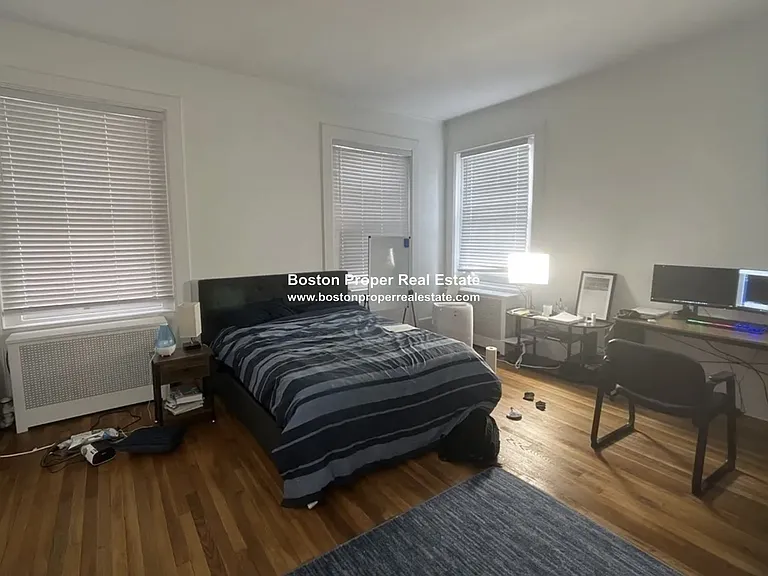2 Joy St #4 — Photo 4